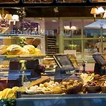 Rue Eugene Flachat By Onefinestay